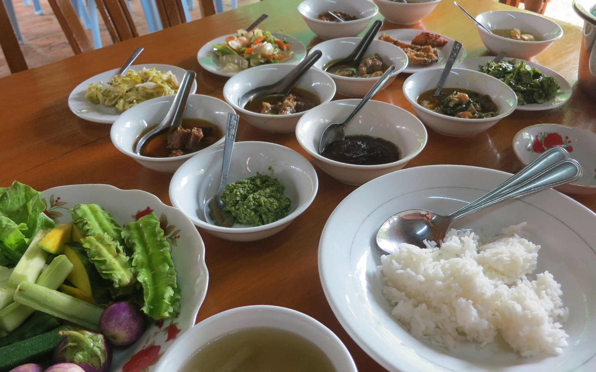 Myanmar Lunch