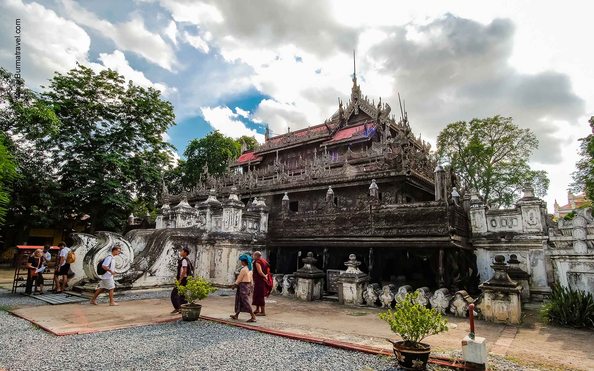 Golden Palace Monastery - Attractions in Mandalay