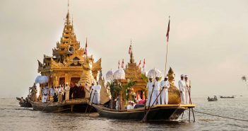 Phaung Daw Oo Pagoda Festival